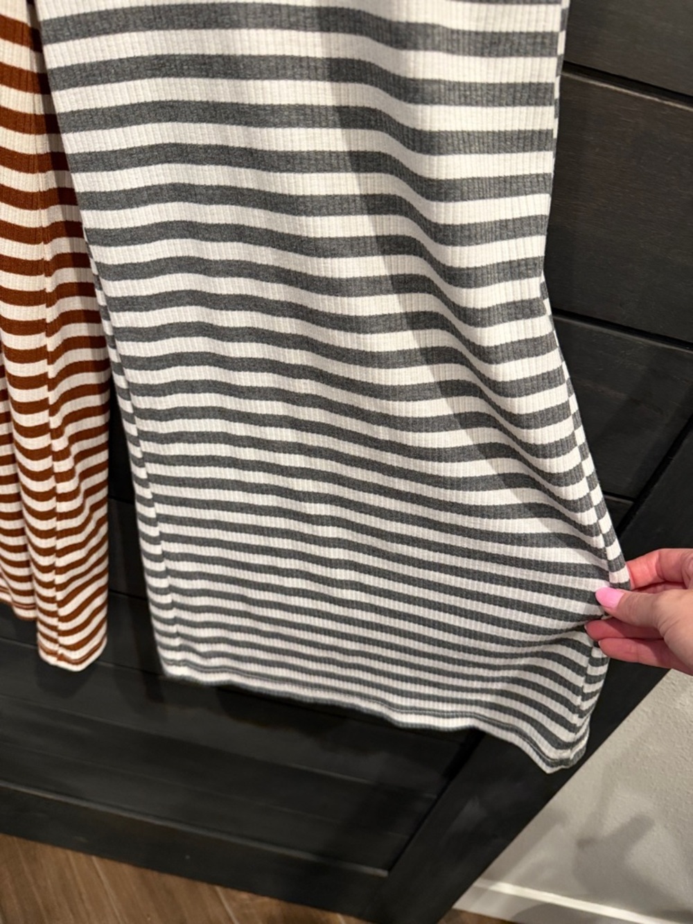 Two-Tone Striped Sleeveless Maxi Dress - Brown & Gray - Picture 7 of 8